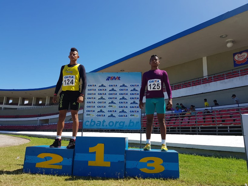 João Victor foi Bronze e Ricardo Araújo Prata, nos 800 metros