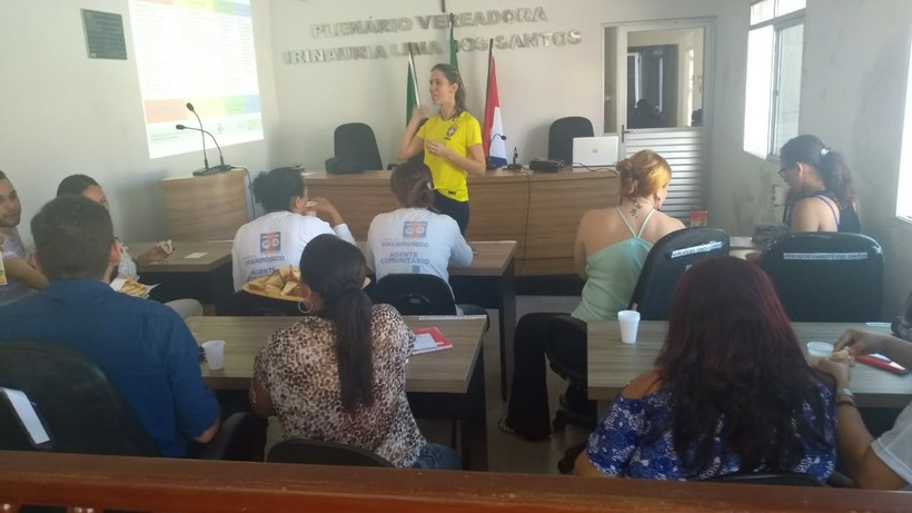 Treinamento reuniu profissionais das unidades de Saúde Padre Cícero e Dona Zeca